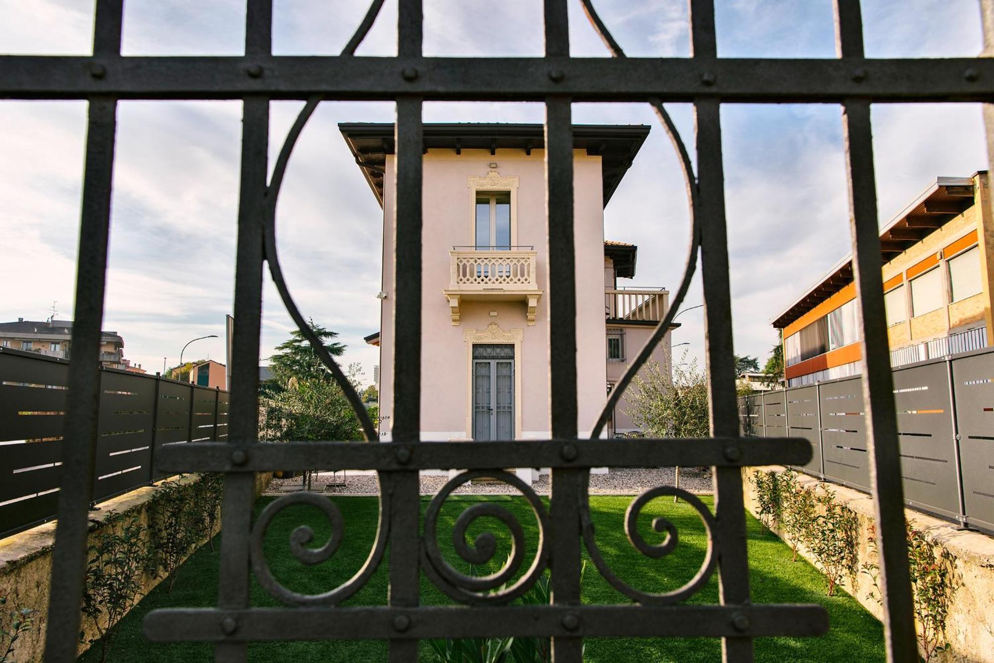 Villa Dei Sogni - Camera Accesso Indipendente Vicino Ospedale Borgo Trento Fiera Arena Di Verona Exterior foto